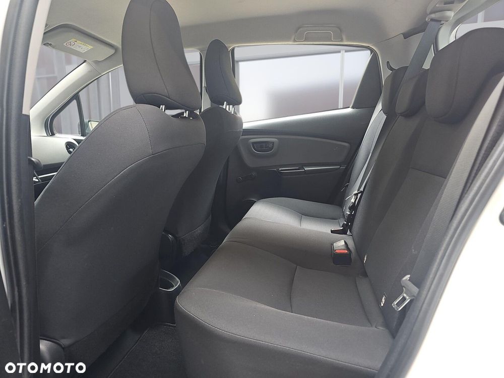 Toyota Yaris 1.0 Active - 11