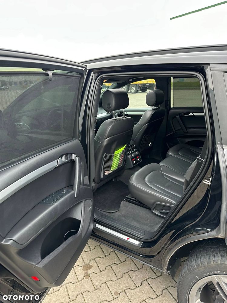 Audi Q7 - 16