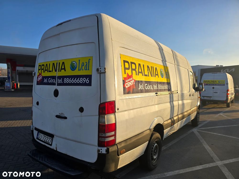 Mercedes-Benz Sprinter - 5