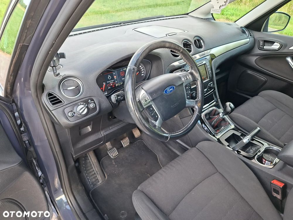 Ford S-Max 2.0 TDCi DPF Titanium X - 17