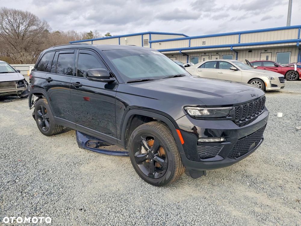 Jeep Grand Cherokee - 3