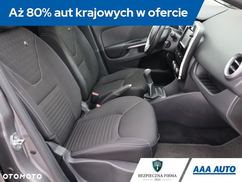 Renault Clio - 11