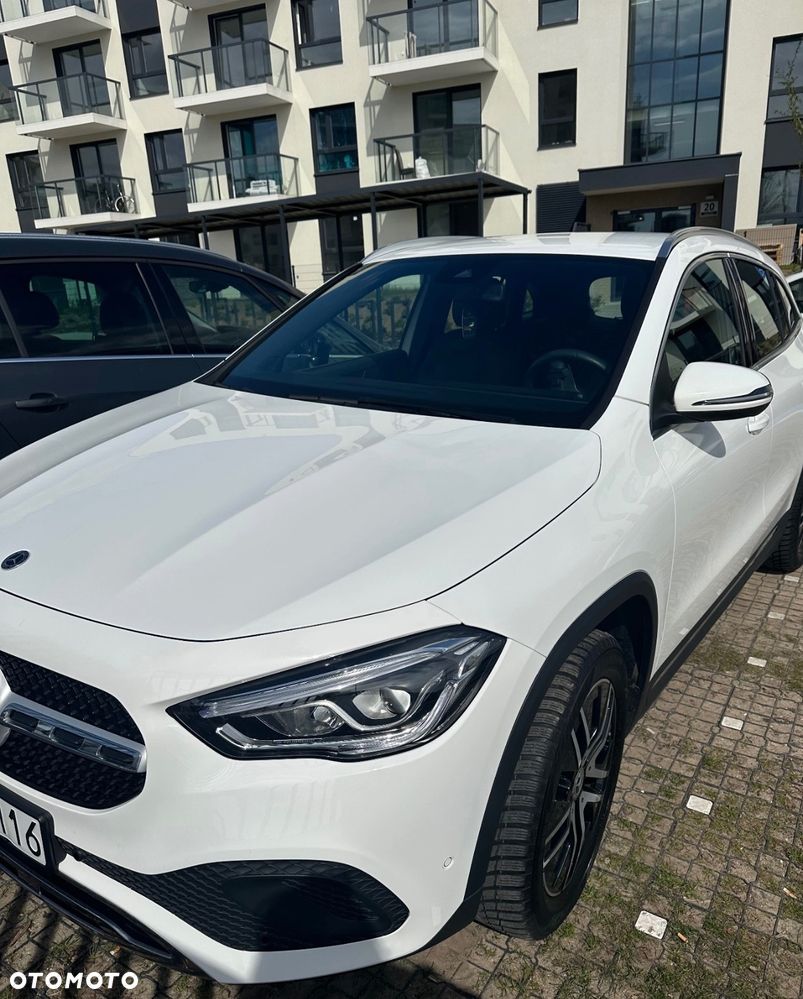 Mercedes-Benz GLA 200 Progressive - 5