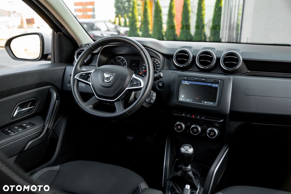 Dacia Duster 1.3 TCe FAP Prestige - 38
