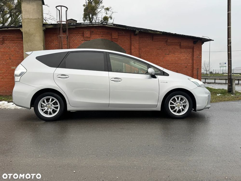 Toyota Prius+ (Hybrid) Comfort - 6