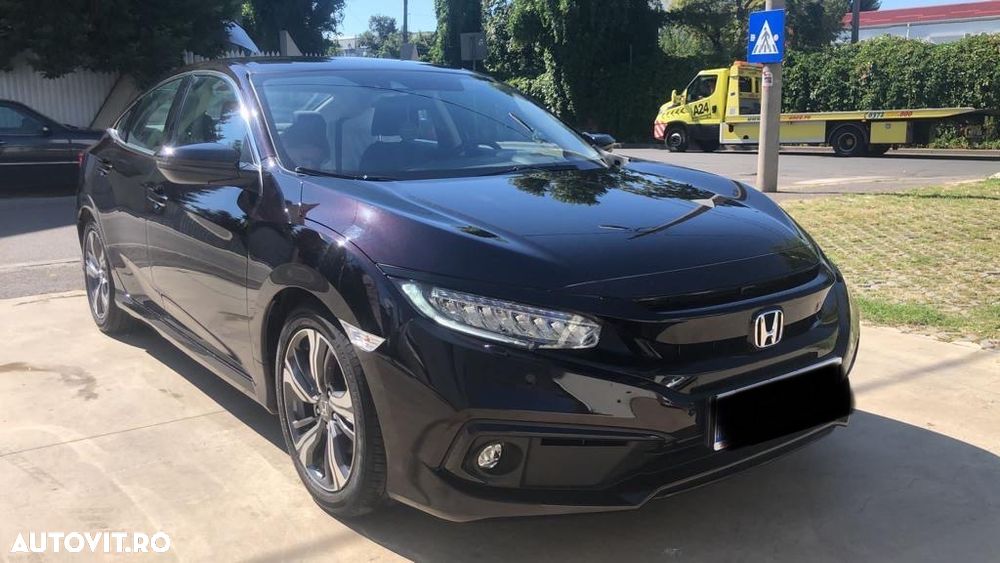 Honda Civic 1.5 i-VTEC Turbo CVT Elegance - 1