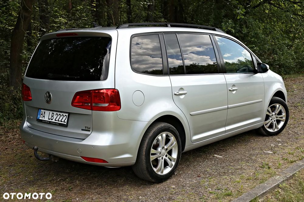 Volkswagen Touran 1.6 TDI DPF STYLE - 22