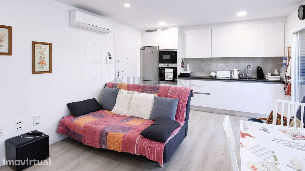 Apartamento T1 Recente com Garagem | Próximo do Politécnico - Grande imagem: 3/12