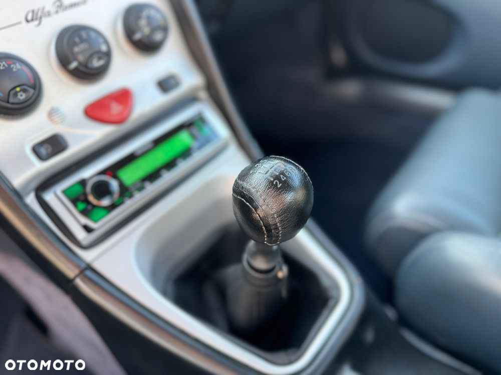 Alfa Romeo GTV 3.0 V6 - 16