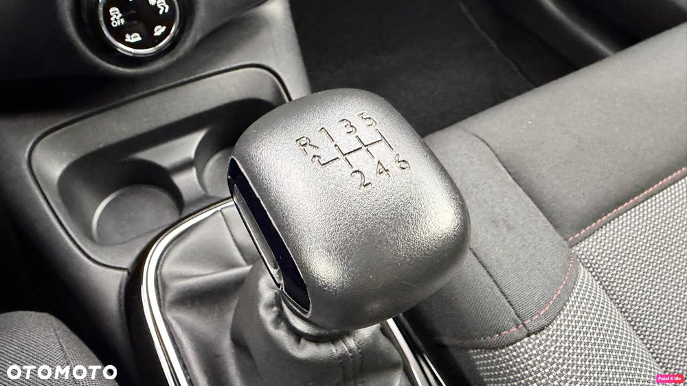 Citroën C4 Cactus Pure Tech e-THP 110 Stop&Start Shine - 13
