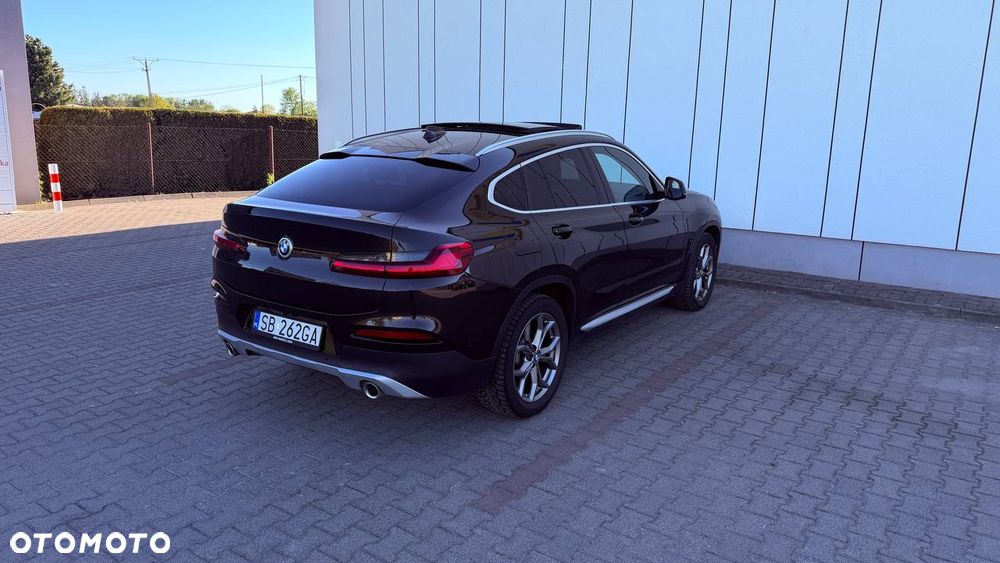 BMW X4 xDrive20d xLine sport - 13