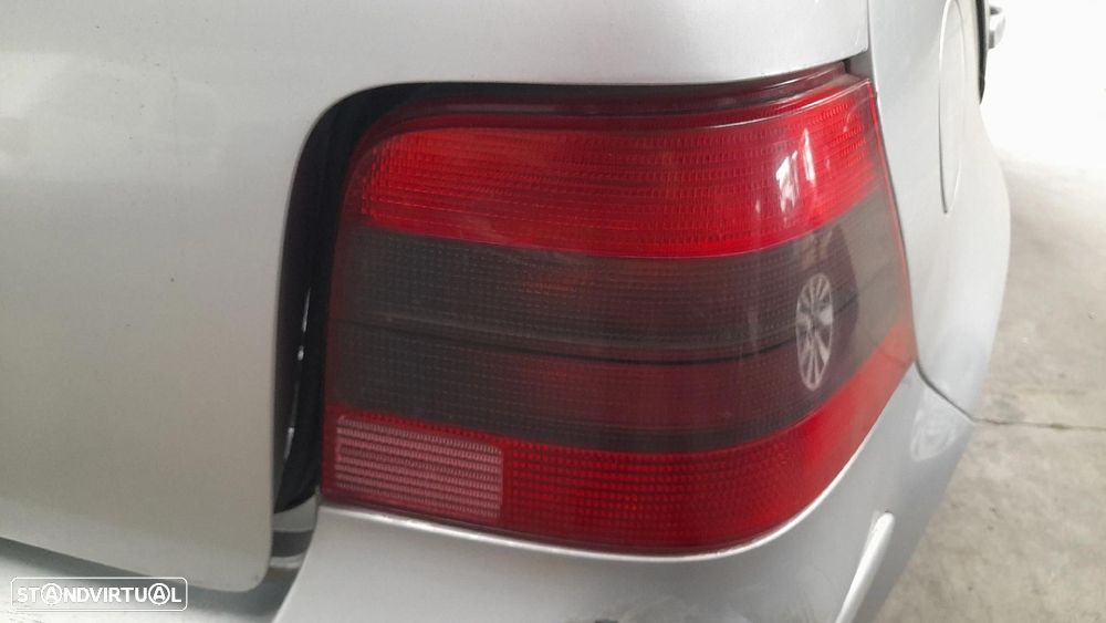Farolim direito VOLKSWAGEN Golf IV (1J1) - 1