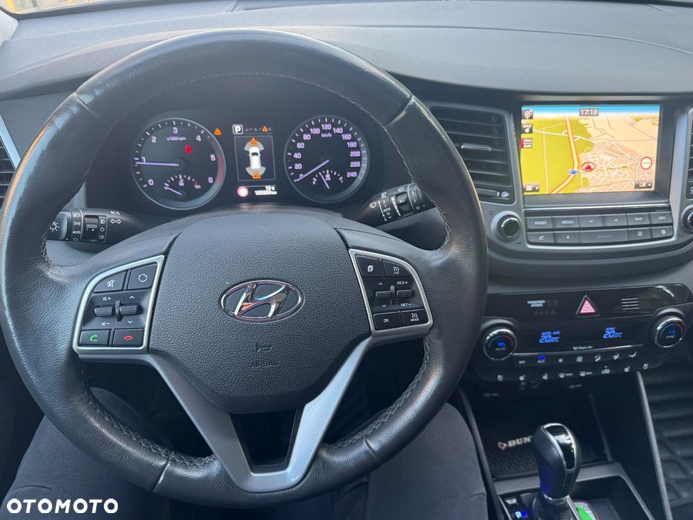 Hyundai Tucson blue 2.0 CRDi 4WD Premium - 23