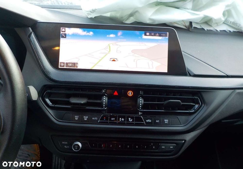 BMW Seria 1 - 36