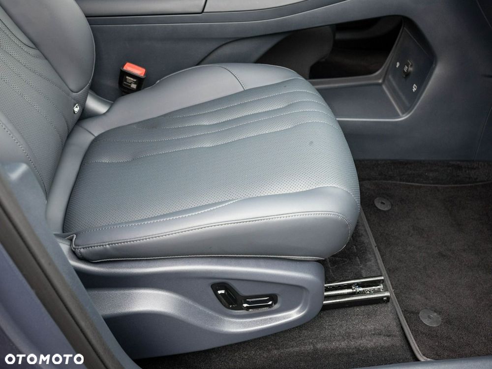 Geely Starray EM-i 1.5 PHEV Pro - 29