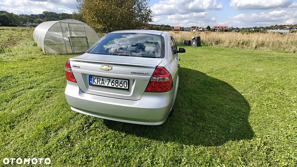Chevrolet Aveo 1.2 16V LS - 6