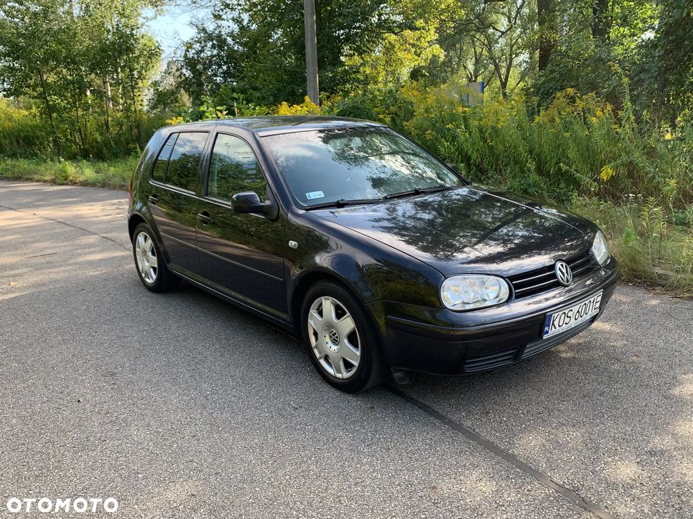 Volkswagen Golf 1.6 Comfortline - 4