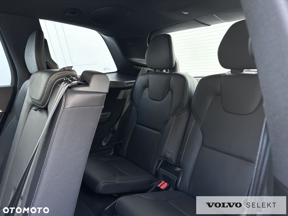 Volvo XC 90 - 28
