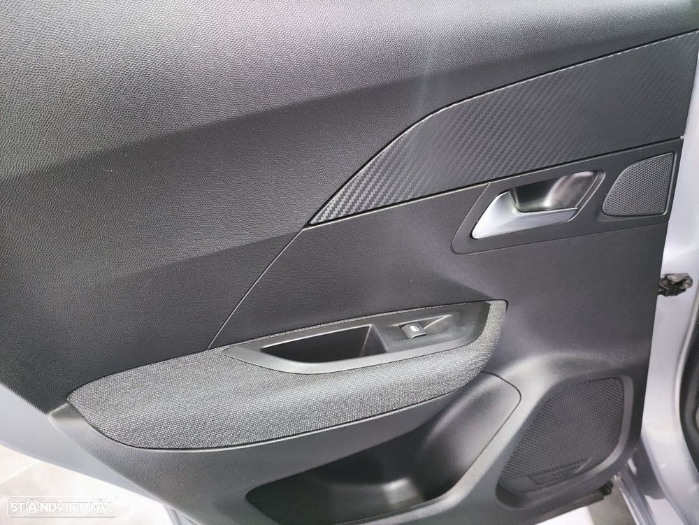 Peugeot 2008 1.2 PureTech Style - 29