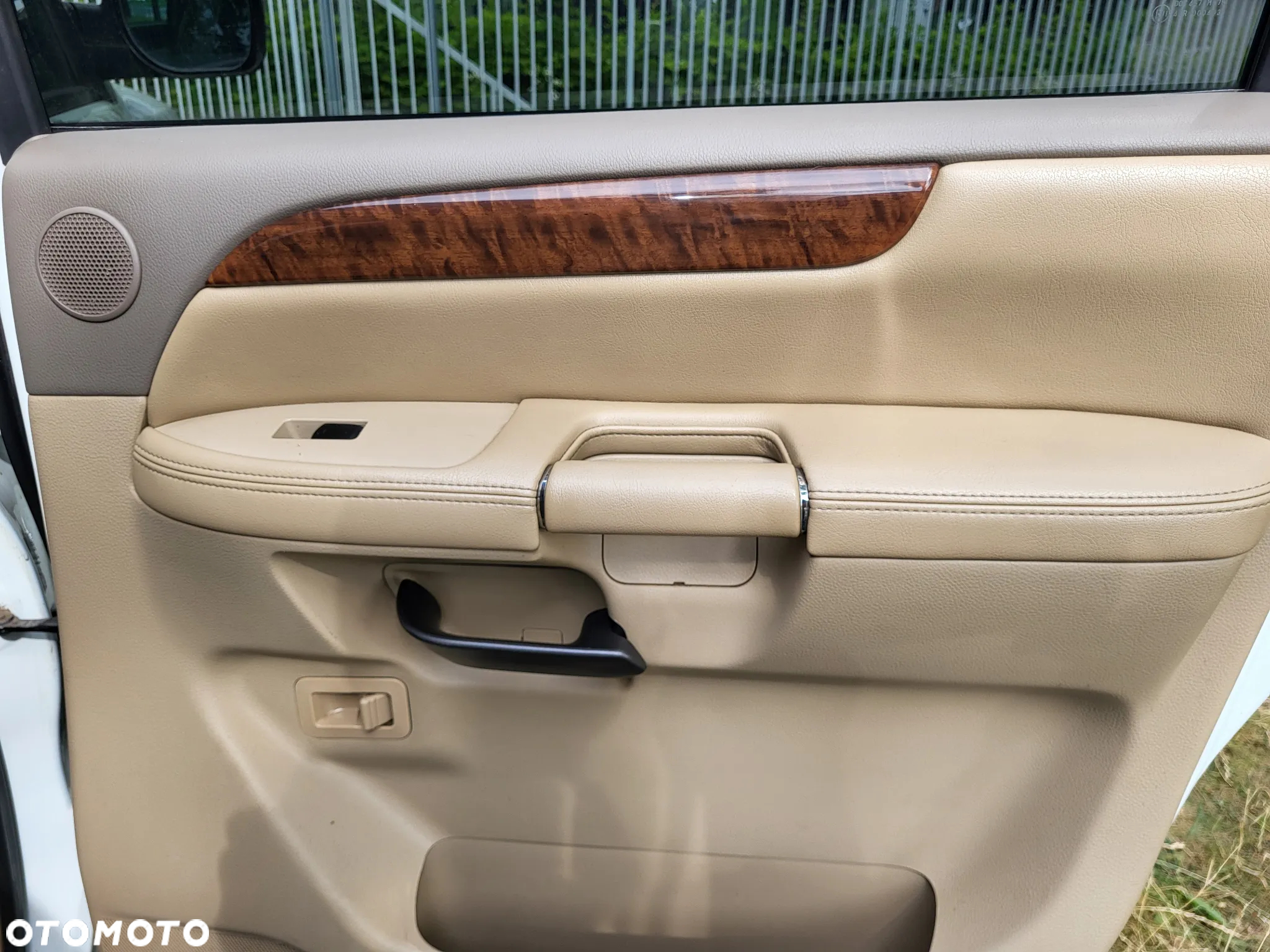 Nissan Armada - 34