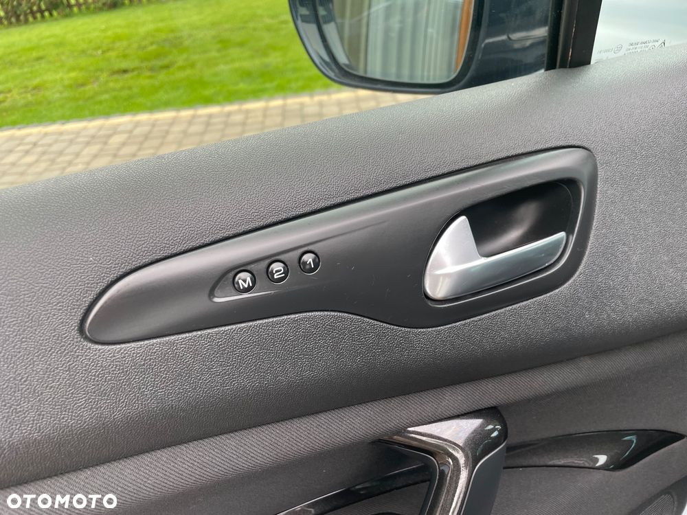 Citroën C5 HDi 140 FAP Exclusive - 24