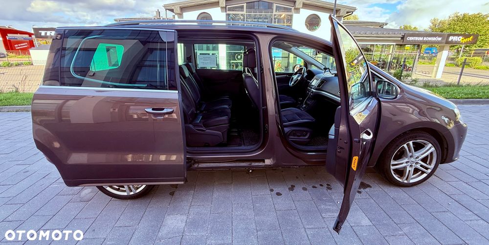 Volkswagen Sharan 2.0 TDI Highline - 9