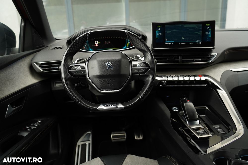 Peugeot 3008 Hybrid 225 e-EAT8 GT - 11