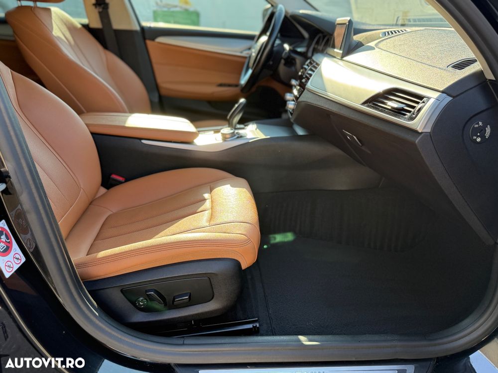 BMW Seria 5 520d AT - 16