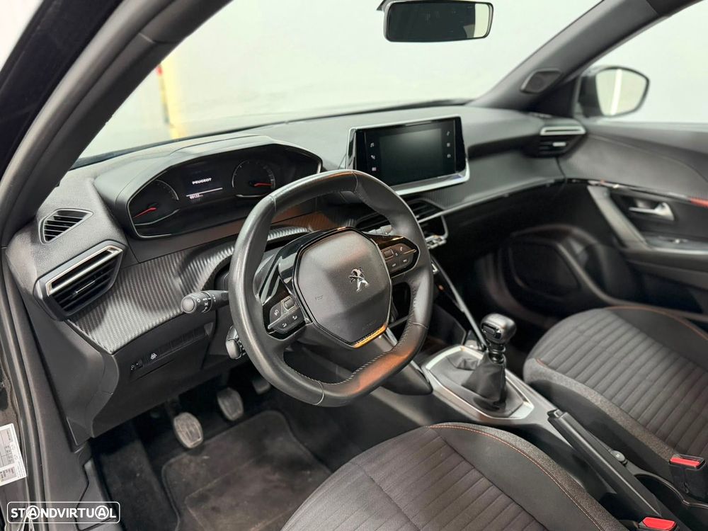 Peugeot 2008 1.2 PureTech Active - 7