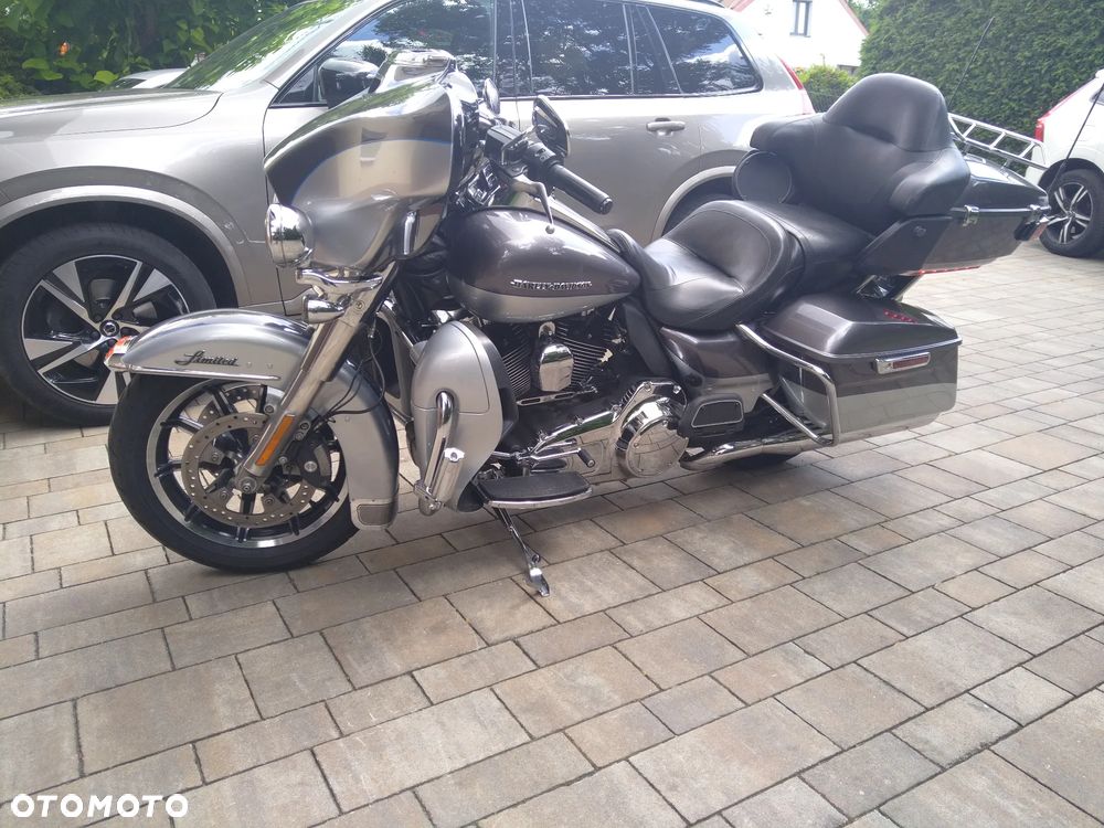 Harley-Davidson FLHTCU Ultra - 14