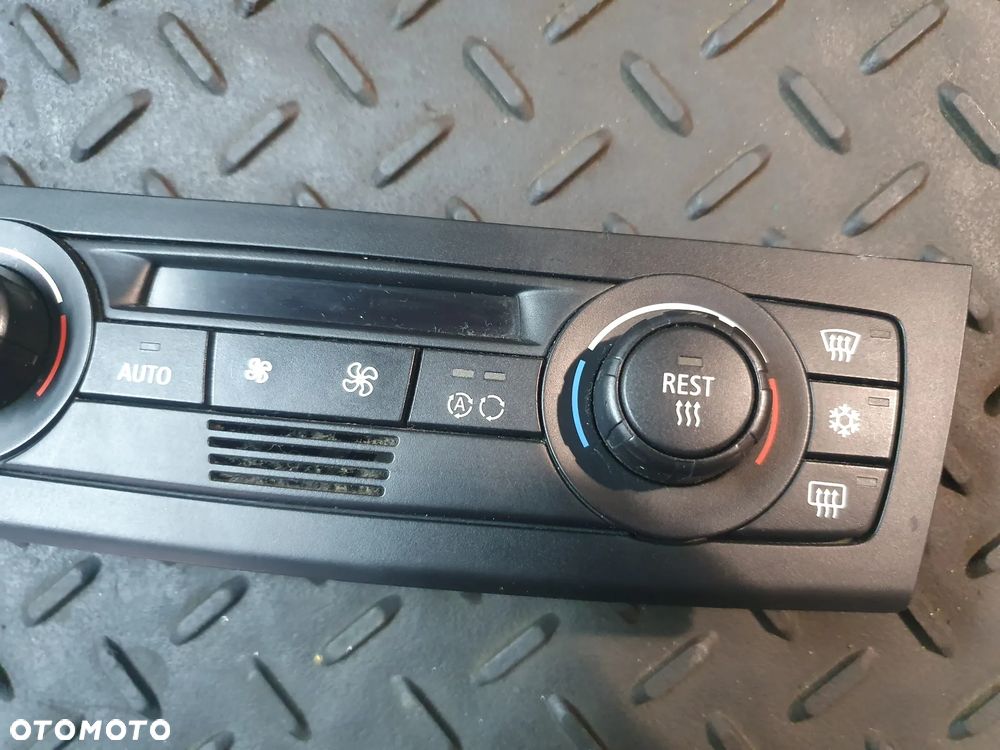 BMW 3 E90 E91 Panel klimatyzacji 9128215 EUROPA - 3