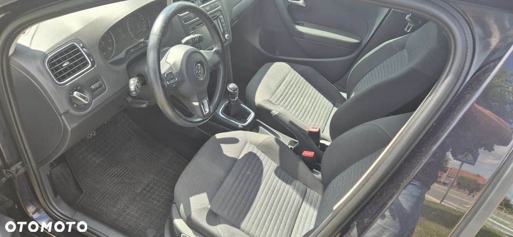 Volkswagen Polo 1.4 16V Highline - 9