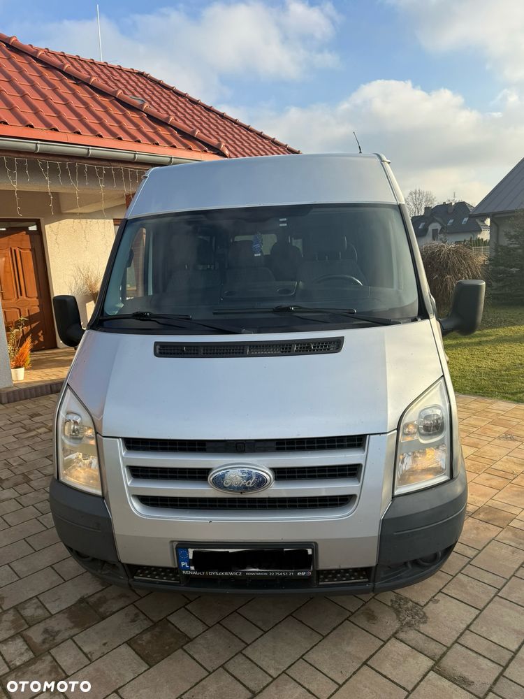 Ford Transit - 12