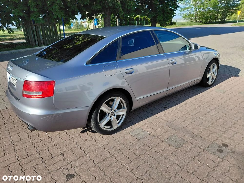 Audi A6 Limousine 2.4 - 3