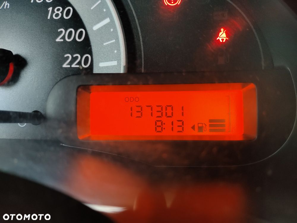 Nissan Micra - 6