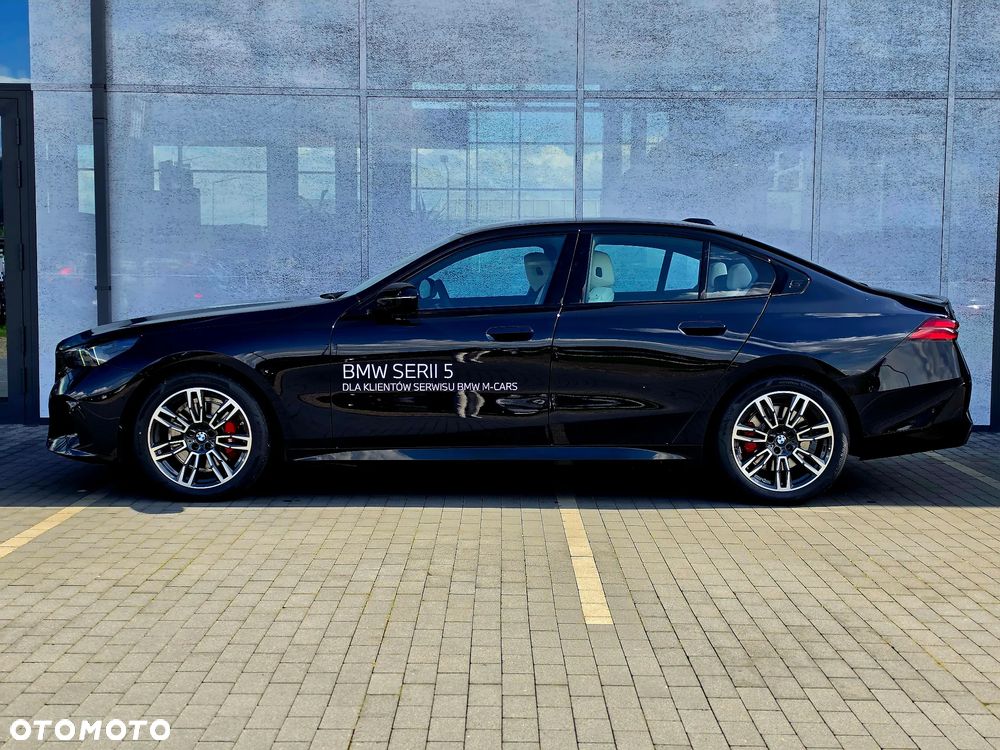 BMW Seria 5 520d xDrive mHEV - 3
