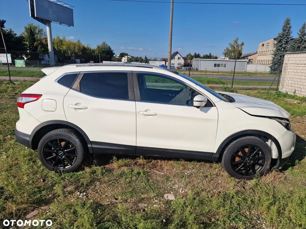 Nissan Qashqai 1.6 DCi Xtronic ACENTA - 6