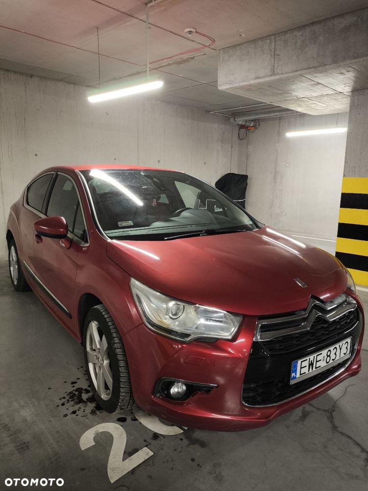 Citroën DS4 THP 200 SportChic - 2