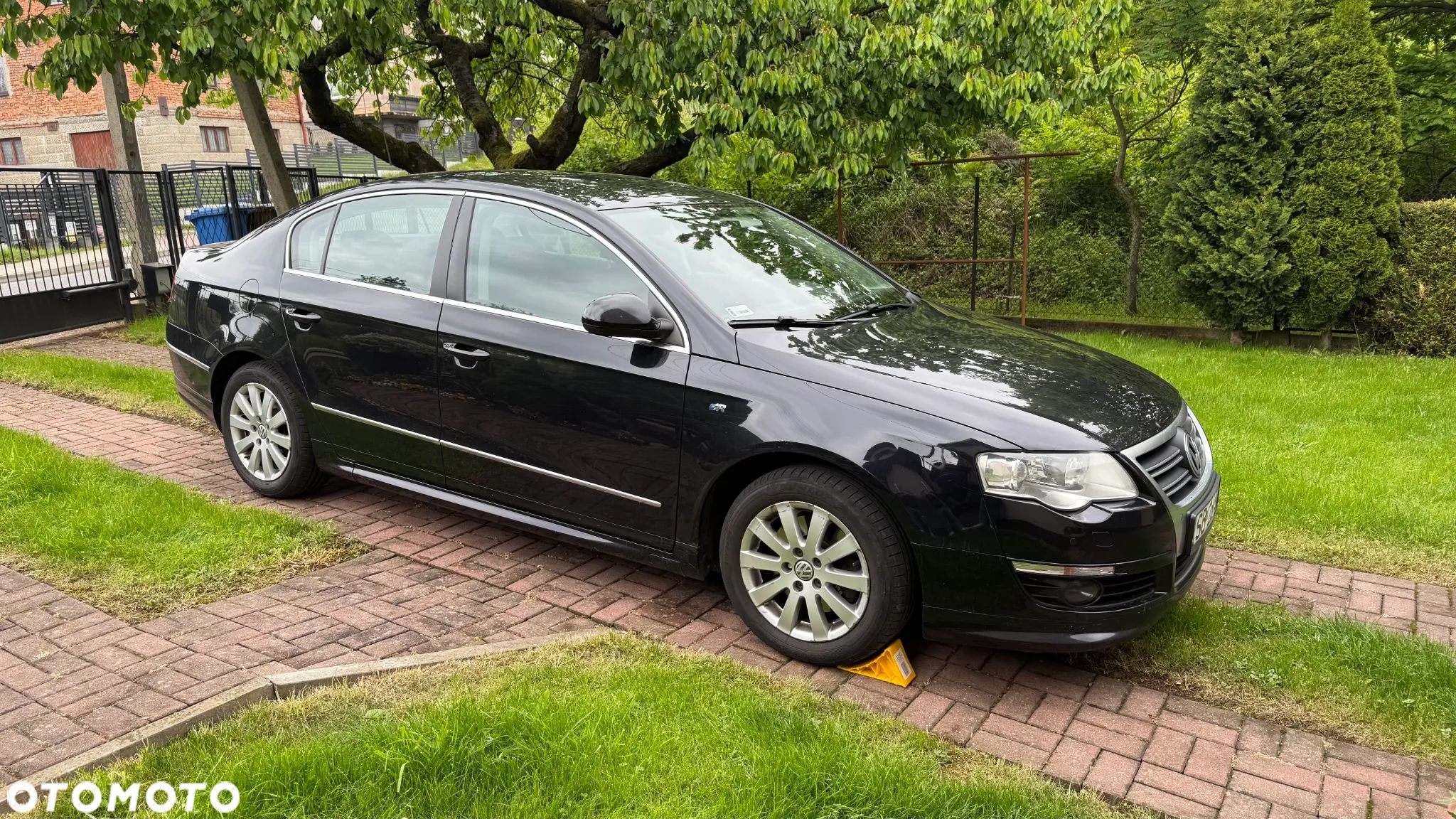 Volkswagen Passat 2.0 TDI Comfortline R-Style - 1