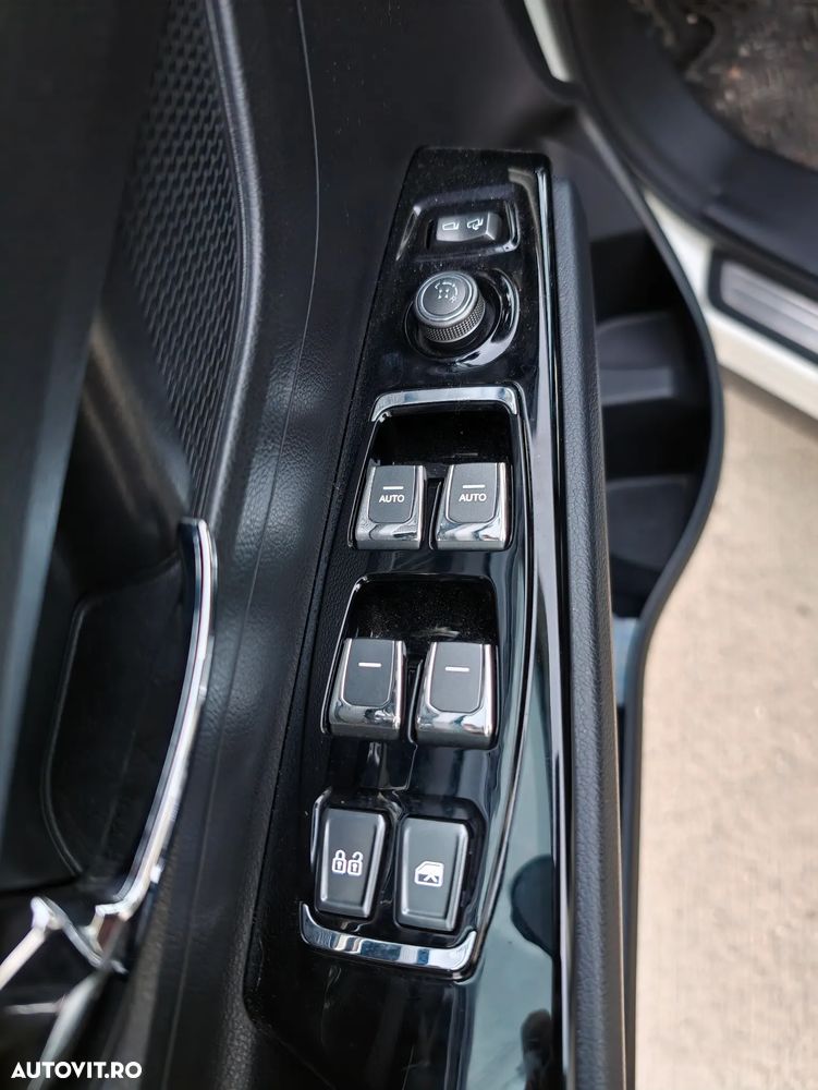 SsangYong Korando - 6
