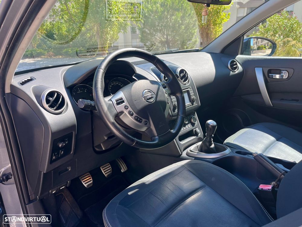 Nissan Qashqai 2011 photo 5