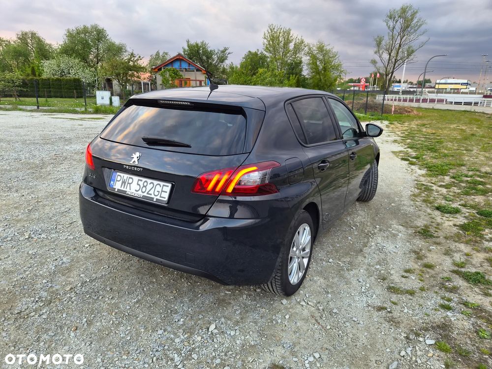 Peugeot 308 PureTech 110 Stop & Start Style - 4