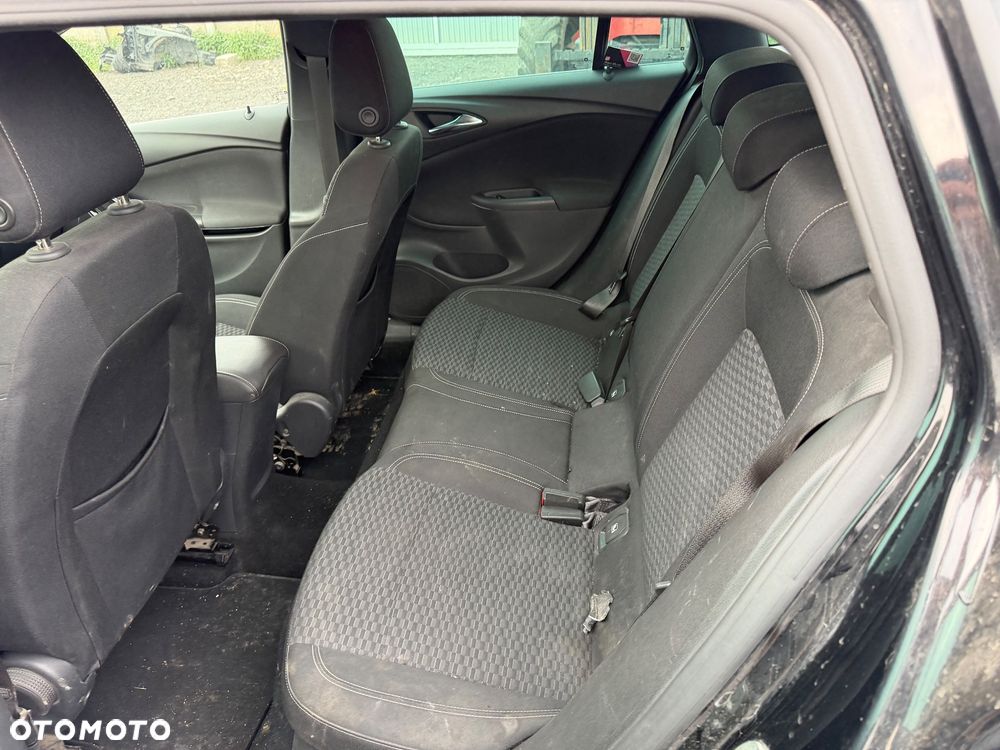 Opel Astra 1.4 T GPF Dynamic - 21