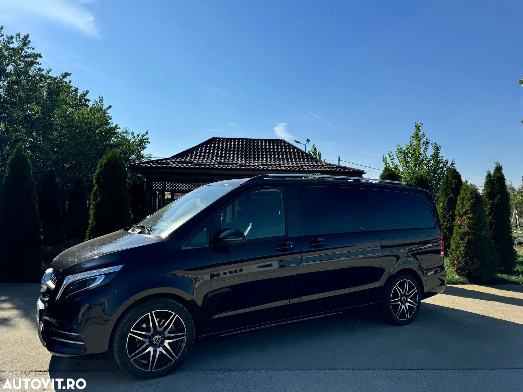 Mercedes-Benz V 300 d Lung Exclusive - 1