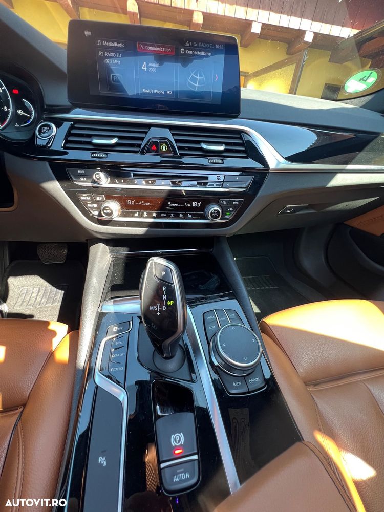 BMW Seria 5 518d AT - 18
