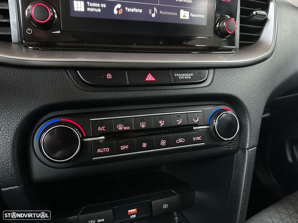 Kia Ceed 1.0 T-GDI Drive - 20