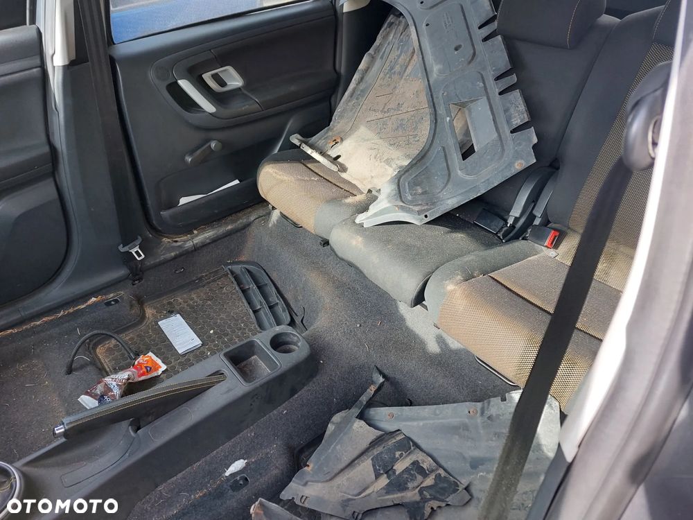 Maska SKODA ROOMSTER 1.6B 08R. drzwi,klapa,zderzaki,lampy... - 7