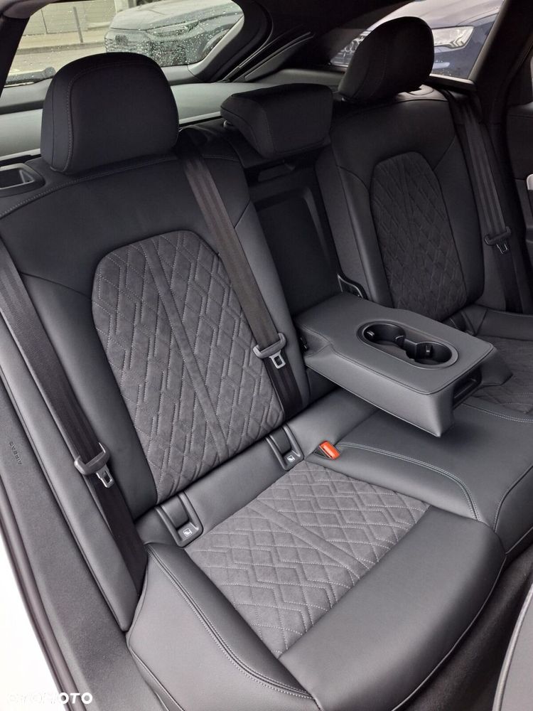 Audi A6 Avant - 18