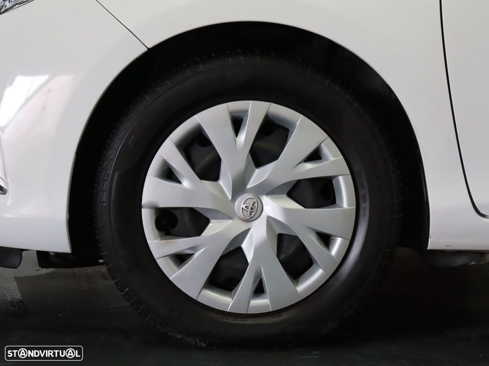 Toyota Yaris 1.5 HSD Comfort - 6