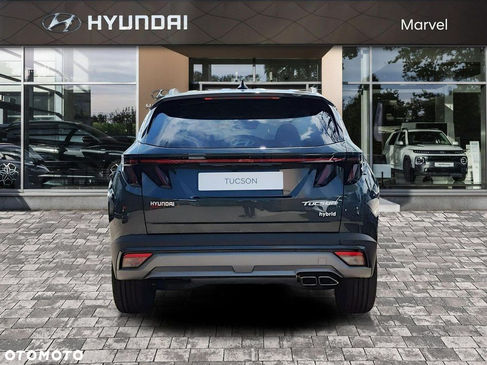 Hyundai Tucson - 4